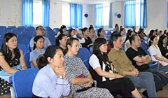 国际部小学“家长开放日”